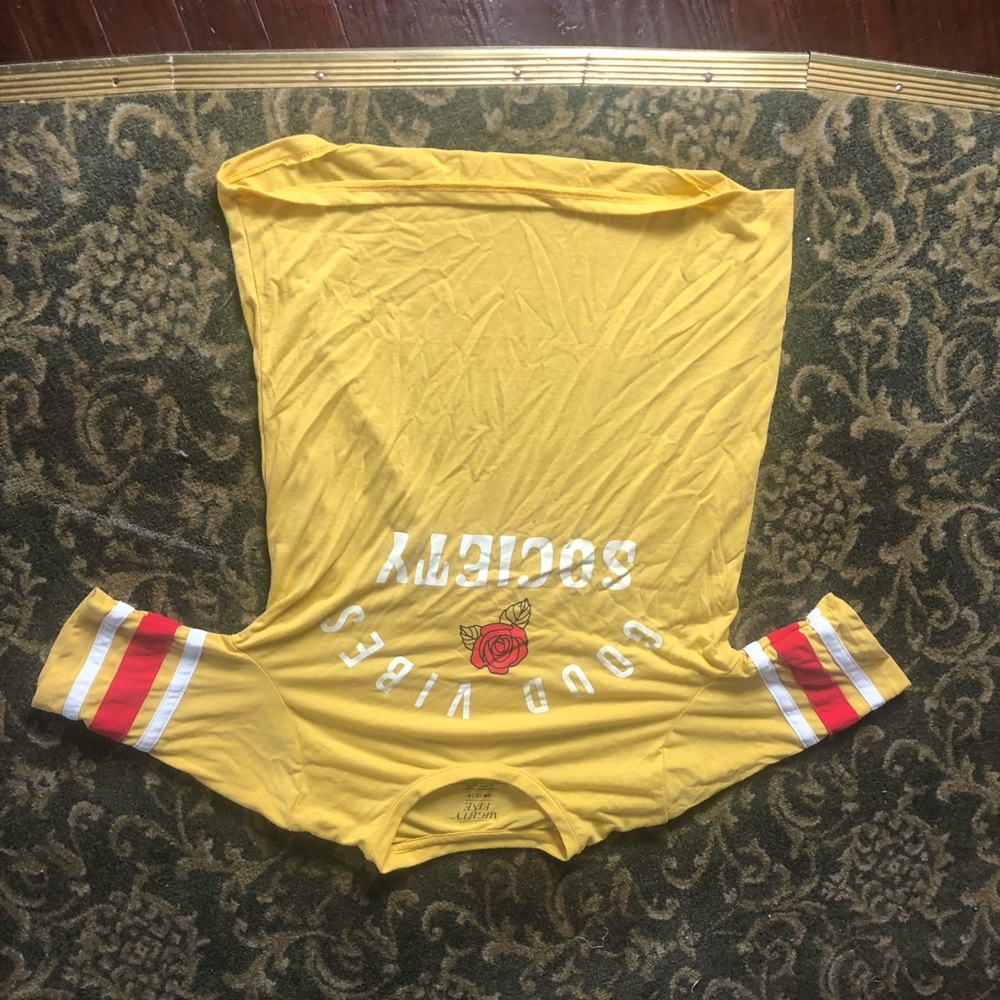 Women’s shirt